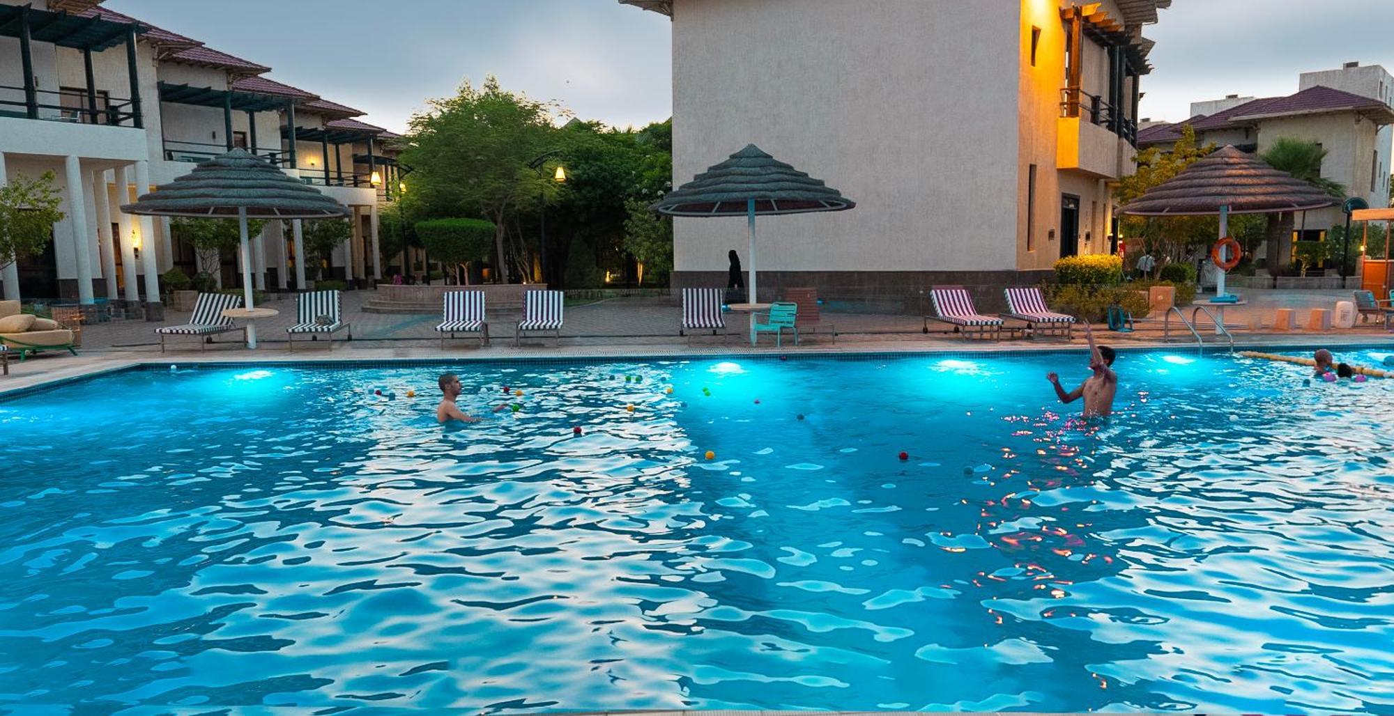 Braira Al Azizya Hotel & Resort Al Khobar Ngoại thất bức ảnh